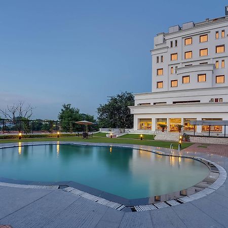 Royal Sarovar Portico Siliguri Luaran gambar
