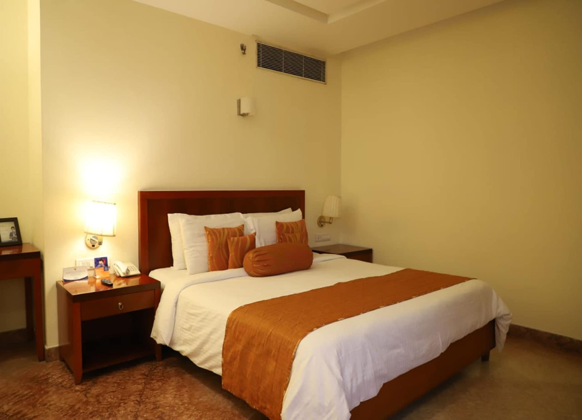 Royal Sarovar Portico Siliguri Luaran gambar