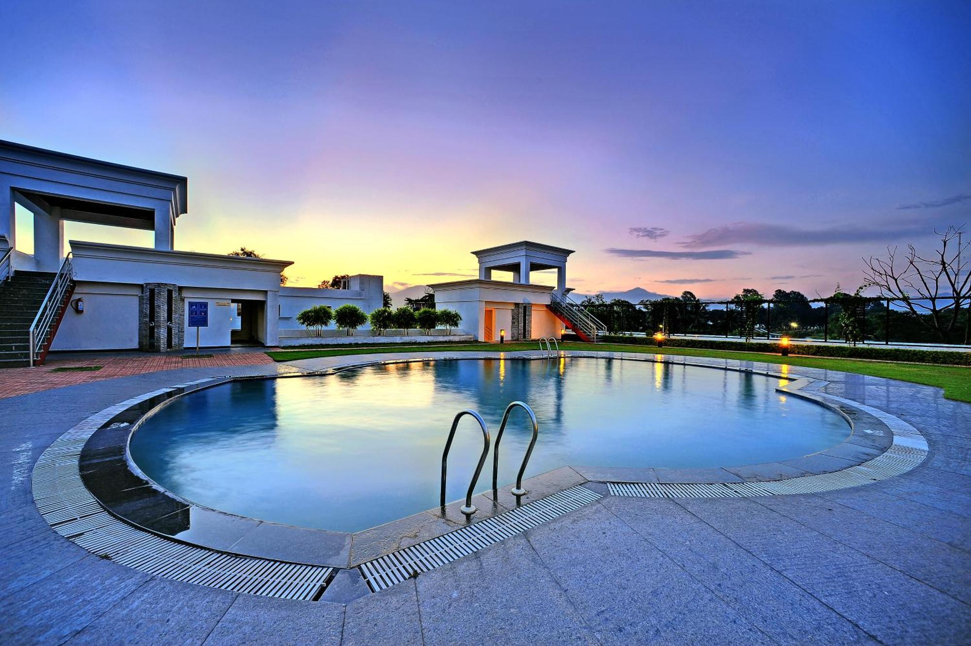 Royal Sarovar Portico Siliguri Luaran gambar