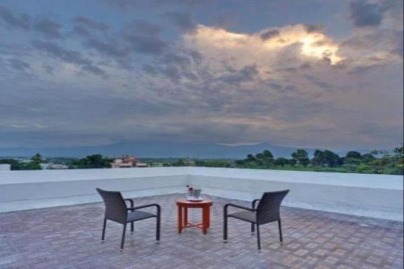 Royal Sarovar Portico Siliguri Luaran gambar