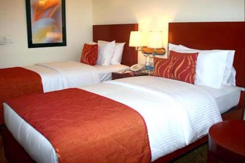 Royal Sarovar Portico Siliguri Luaran gambar