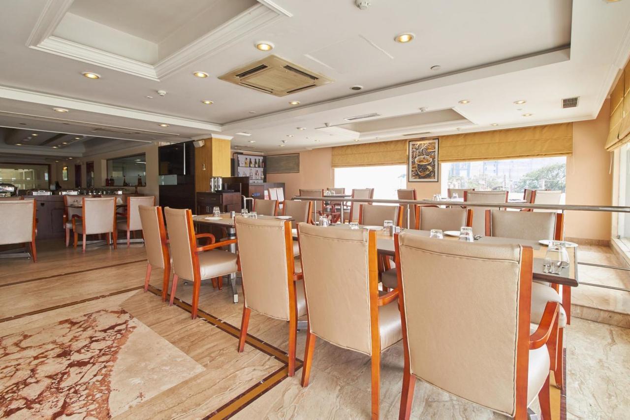 Royal Sarovar Portico Siliguri Luaran gambar
