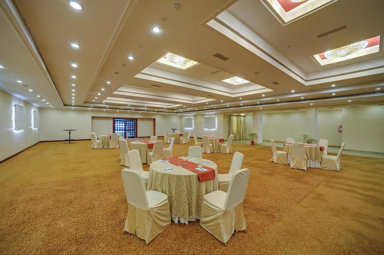 Royal Sarovar Portico Siliguri Hotel Luaran gambar