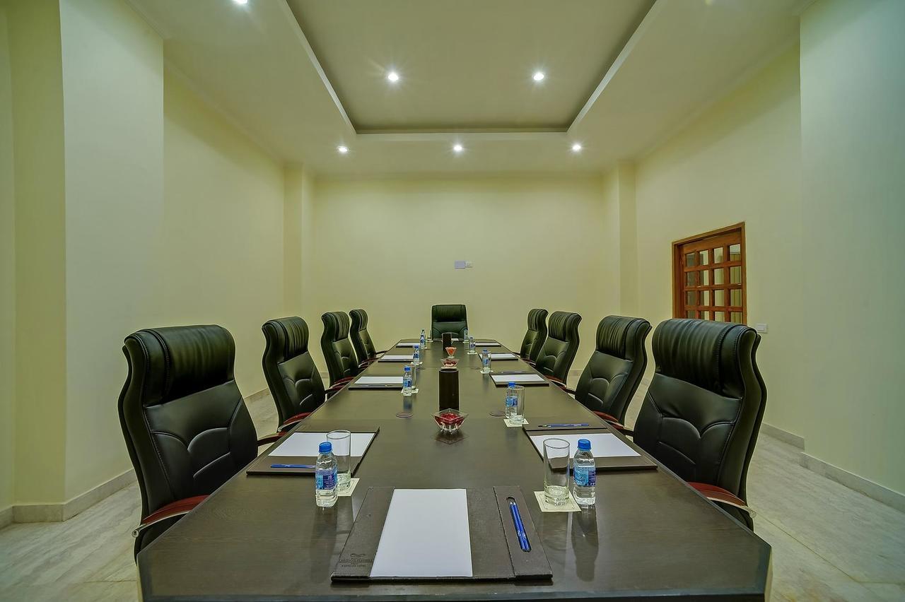 Royal Sarovar Portico Siliguri Luaran gambar