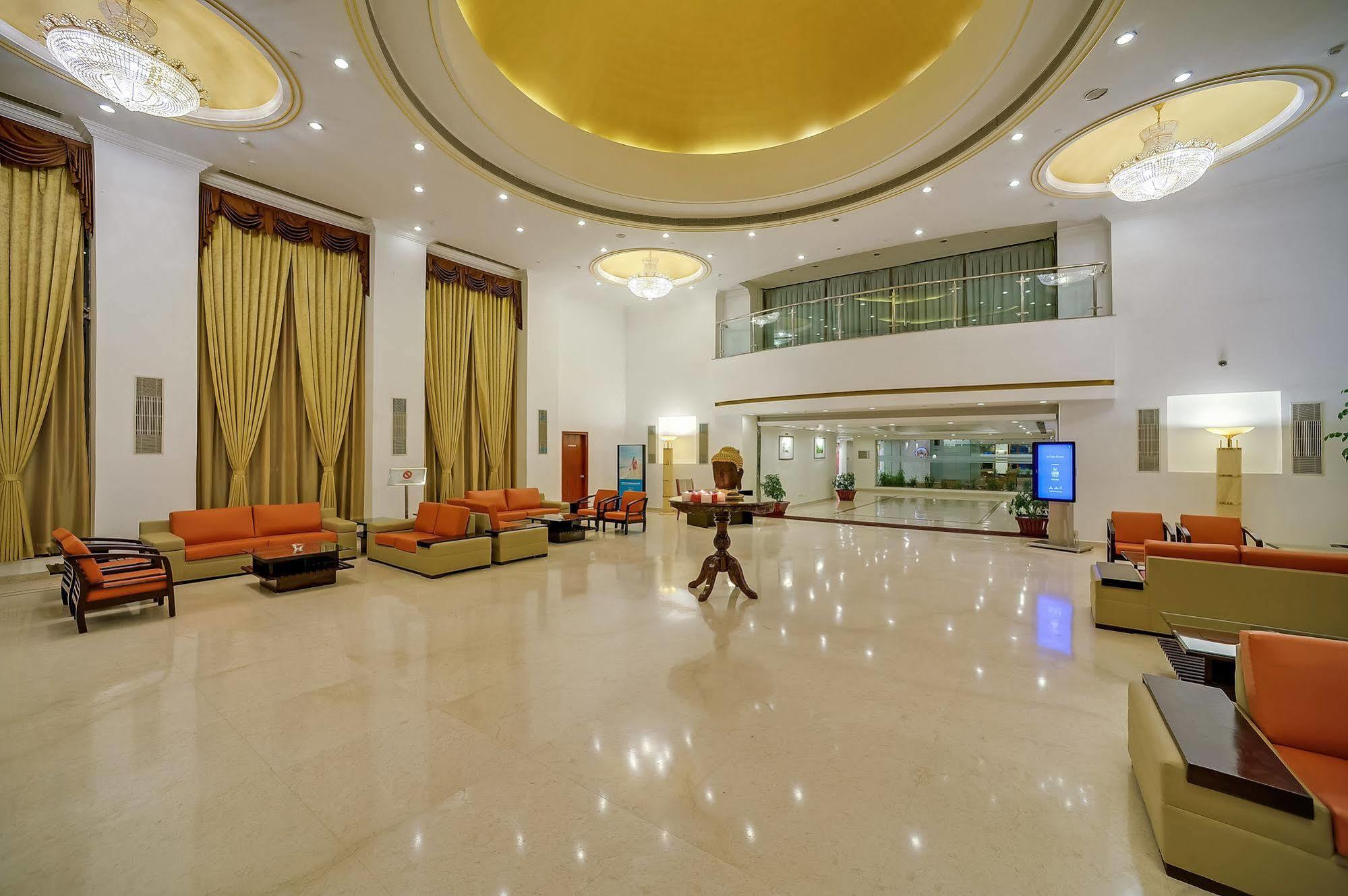 Royal Sarovar Portico Siliguri Luaran gambar