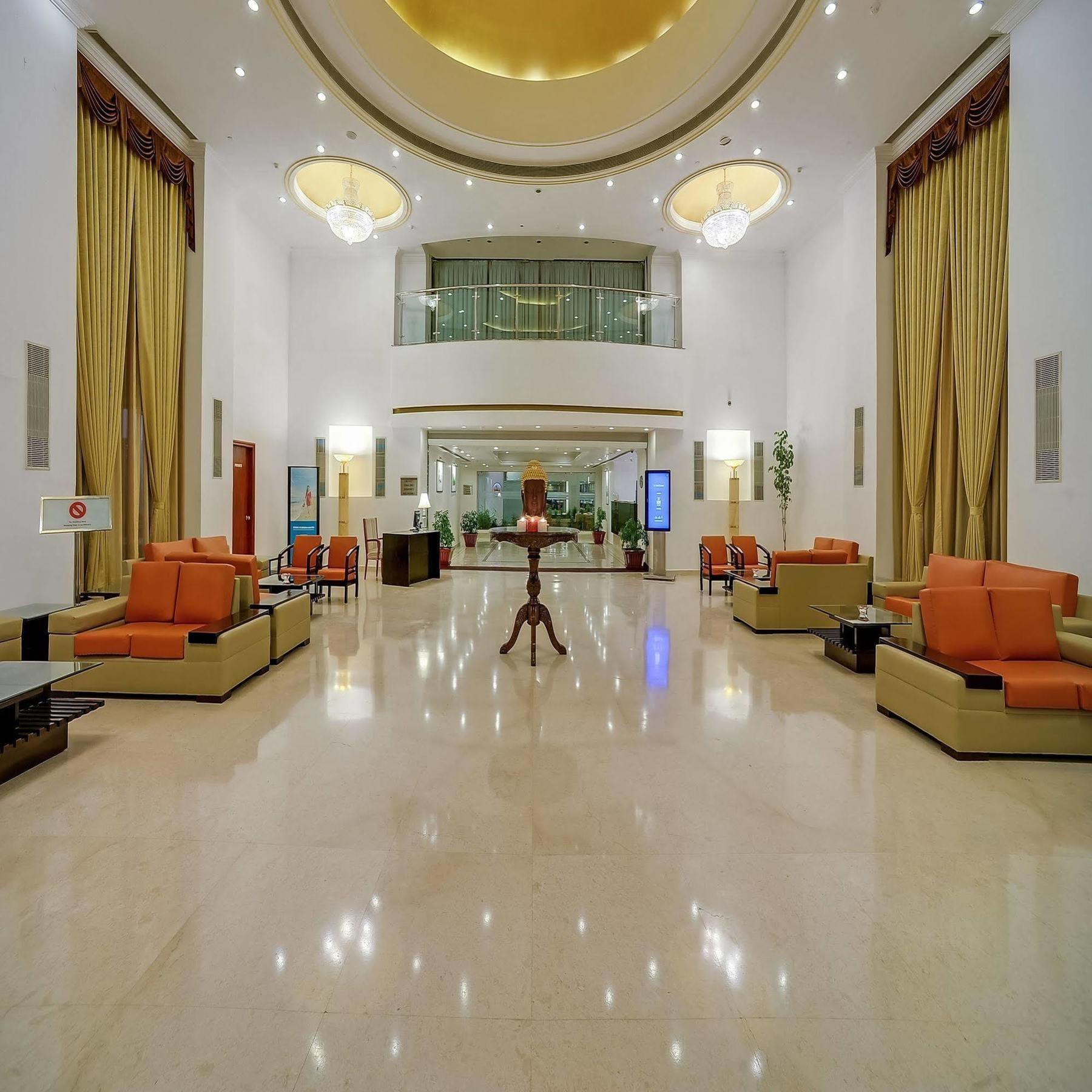 Royal Sarovar Portico Siliguri Luaran gambar