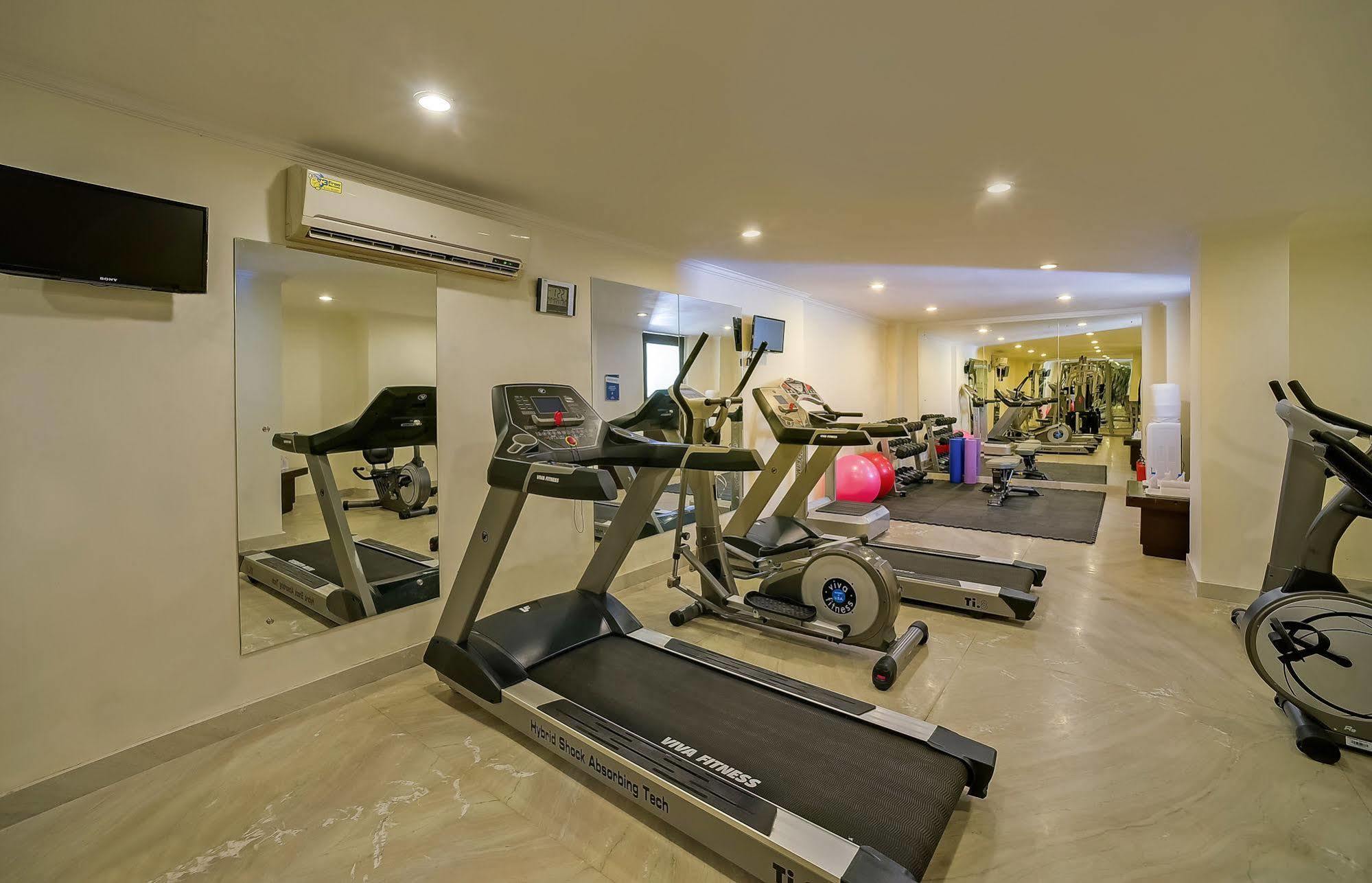 Royal Sarovar Portico Siliguri Luaran gambar